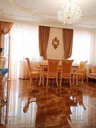 Продам 2-х комнатную квартиру пр. Мира, 112 кв/м. Донецк