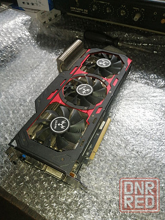 Видеокарта 4Гб Colorful iGame GTX 970 TOP трехкуллерная Горловка - изображение 1