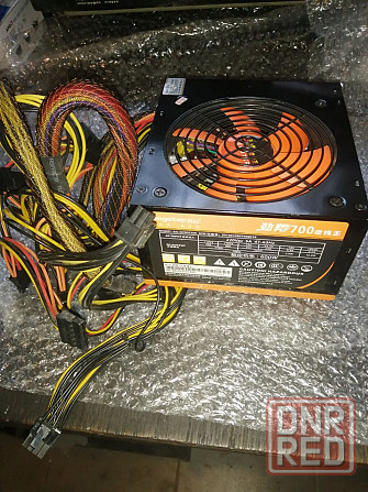 Блок питания Segotep 700W Горловка - изображение 1
