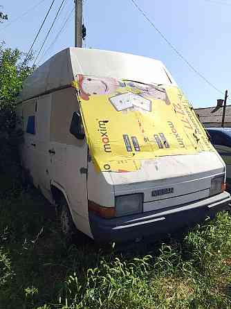 Продам на запчасти микроавтобус Мариуполь