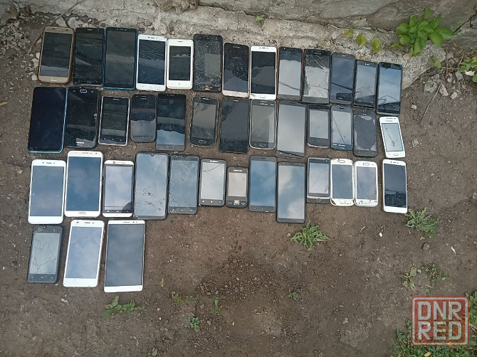 Продам кучу телефонов на запчасти или восстановление или в коллекцию Макеевка - изображение 3