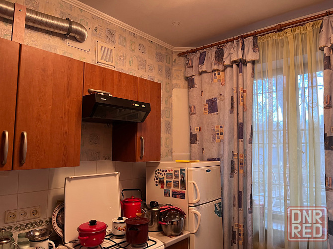 Продам 2-комнатную сталинку в центре Донецк - изображение 2