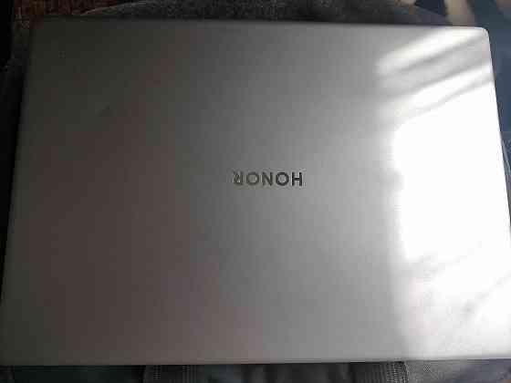 Продам отличный ноутбук HONOR magicBook Макеевка
