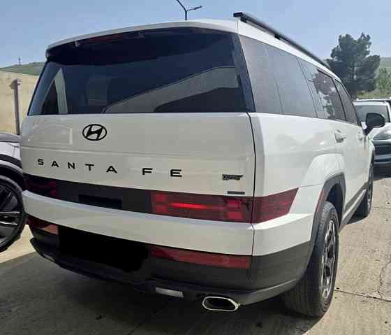 Hyundai Santa Fe 2024 Пробег 2000 км новая машина не битая не крашенная полная комплектация 7 мест Донецк
