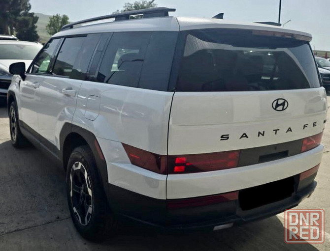 Hyundai Santa Fe 2024 Пробег 2000 км новая машина не битая не крашенная полная комплектация 7 мест Донецк - изображение 3