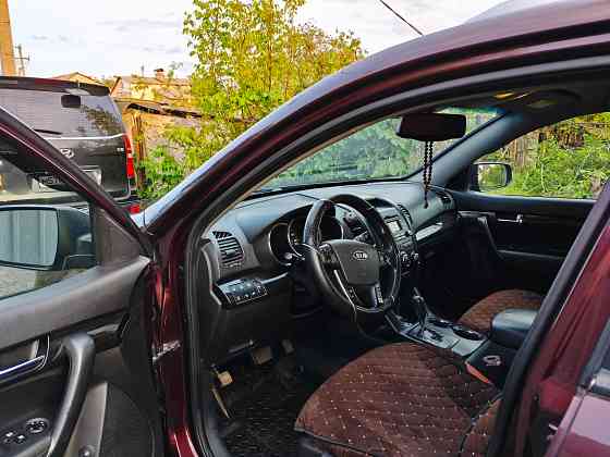 Продам Кia Sorento Макеевка