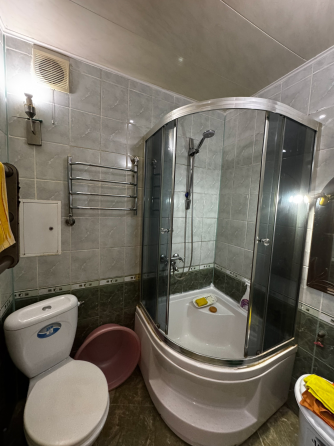 Продажа 1-комнатной квартиры 1/4, в г. Макеевка Западная, ориентир Шоколад, магазин Пакет Макеевка