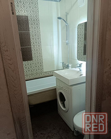 Сдаю двухкомнатную квартиру 43.0 м² этаж 5/9 Район Кировский, Микрорайон Мирный Донецк - изображение 1