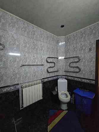 Продам, газифицированный 2-х уровневый дом, Гвардейка, центр, 18-я школа. Макеевка
