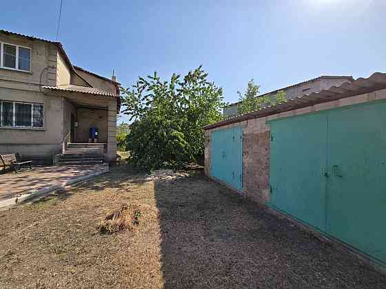 Продам, газифицированный 2-х уровневый дом, Гвардейка, центр, 18-я школа. Макеевка