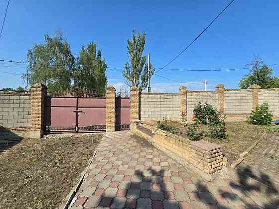 Продам, газифицированный 2-х уровневый дом, Гвардейка, центр, 18-я школа. Макеевка