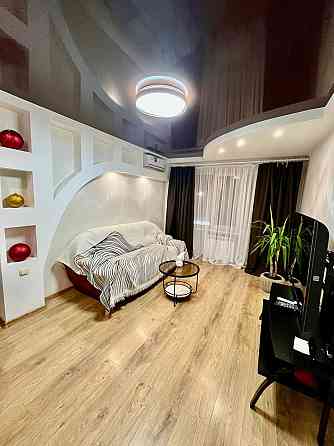 Сдаётся отличная 2 к кВ в Приморском районе. Рядом море, Приморский парк. Мариуполь