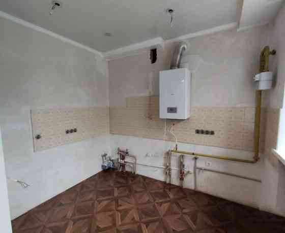Продам 2к.кв. Сталинка. Ленинский пос.Широкий. Донецк