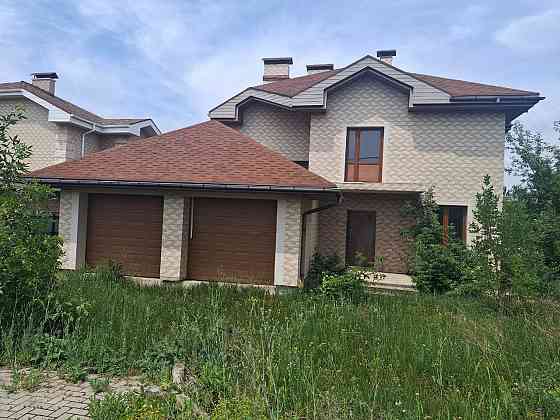 Продам дом коттеджный городок Калинкино Донецк