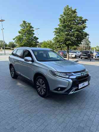в продаже Mitsubishi Outlander 2021г Донецк