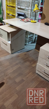 Продам стол с сейфом Донецк - изображение 1