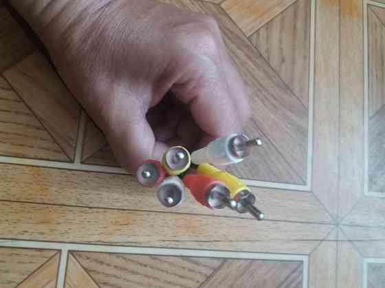 Аудио видео провод кабель тюльпани 3RCA-3RCA 102 см новий Донецк