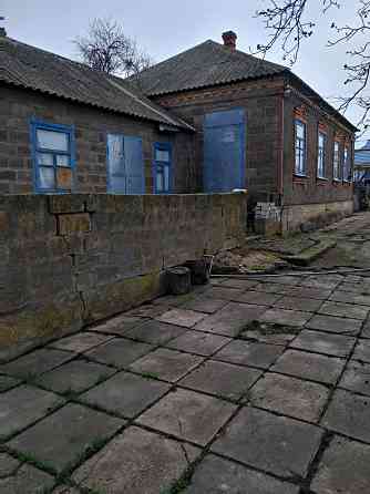 Продам дом, с.Урзуф,на берегу Азовского моря Мариуполь