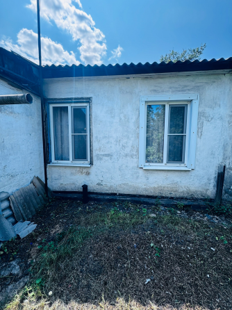 Продам квартиру на земле ( 1/4 финского дома с участком ) Макеевка,Советский Пос ш-ты 21 бис Макеевка