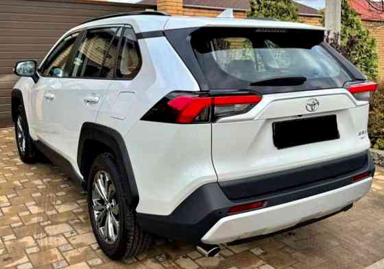 Toyota RAV 4 полный привод Adventure Plus новая машина Донецк