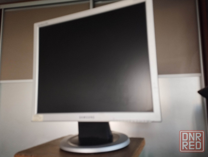 монитор SAMSUNG 19'' рабочий Донецк - изображение 2