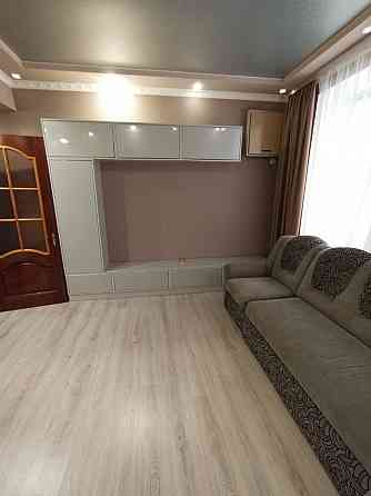 Продажа блоком 2х 2 ком.кв Абакумова Донецк