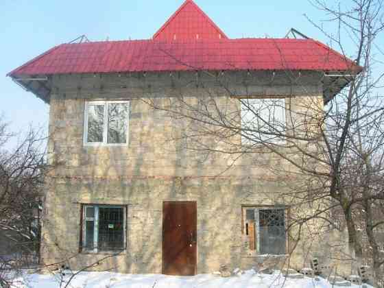 Продаю 4-х комнатный дом в Ленинском районе, ул. Адонисовая Донецк
