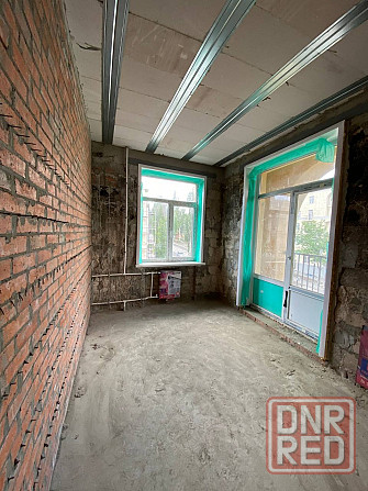 продажа 2-к квартиры в центре Мариуполь - изображение 1