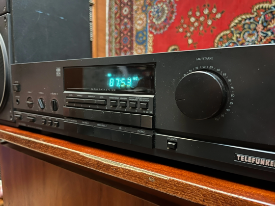 TELEFUNKEN TLX 1 Professional Донецк