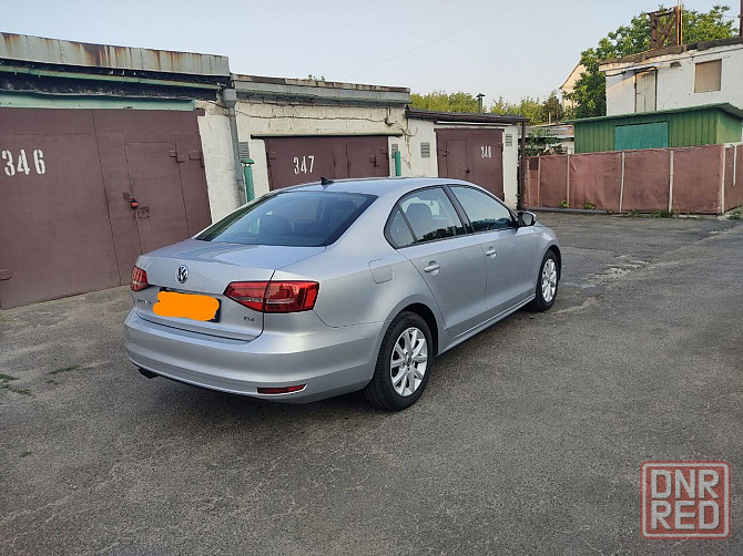 Продам автомобиль Volkswagen Jetta 6, комплектация SE, 2015 года Донецк - изображение 1