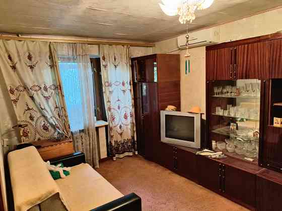 Продаётся 2-х комнатная квартира Куйбышевский район пл. Бакинских комиссаров Донецк