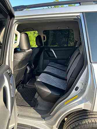 Продам Toyota Land-cruiser Prado 3.0 2010 год Волноваха