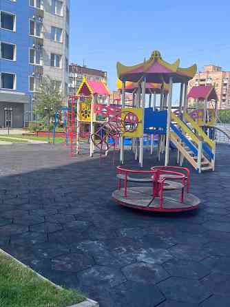 Продается 2-х комн. кв. в центре в новом доме Донецк