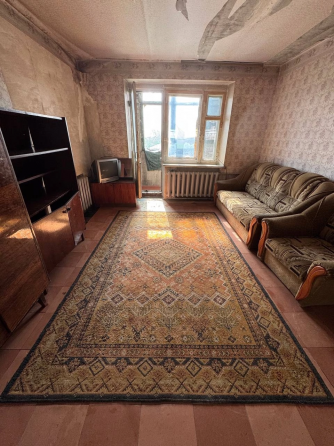 Продажа 1 комнатной квартиры,83- квартал, Ул. Макаренко Макеевка