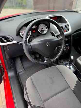 Продам Peugeot 207 (2010г) Донецк