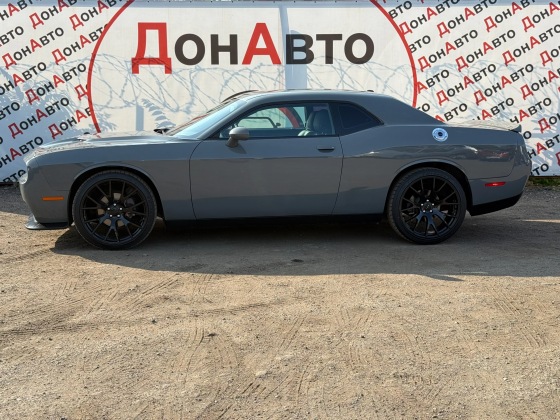 Продам Dodge Донецк