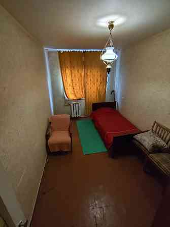 Продам 2-ком.квартиру.Калининский рынок. Донецк