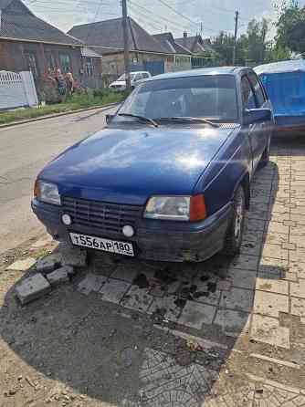 Продам Авто opel kadett 1.4 Донецк