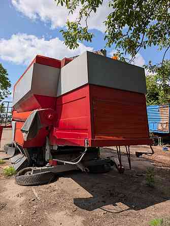 Комбайн Massey Ferguson Бердянск