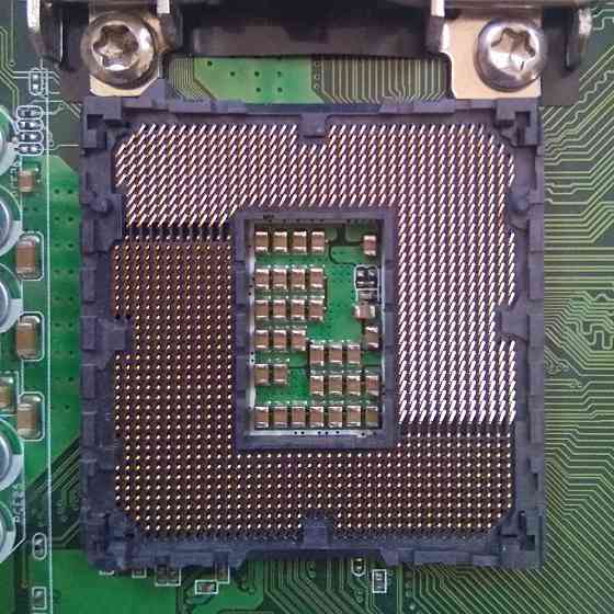 Intel DH61CR Socket 1155 + DDR3 4+4Gb 1333MHz + Intel Core i3-2100 3.1 GHz + кулер - Основа для пк Донецк