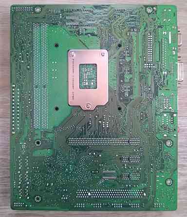 Intel DH61CR Socket 1155 + DDR3 4+4Gb 1333MHz + Intel Core i3-2100 3.1 GHz + кулер - Основа для пк Донецк