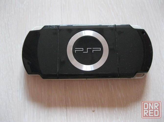 Sony PSP 2008 в отличном состоянии (флешка 8Gb, чехол, оригинальная зарядка) Донецк - изображение 4