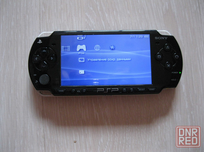 Sony PSP 2008 в отличном состоянии (флешка 8Gb, чехол, оригинальная зарядка) Донецк - изображение 2