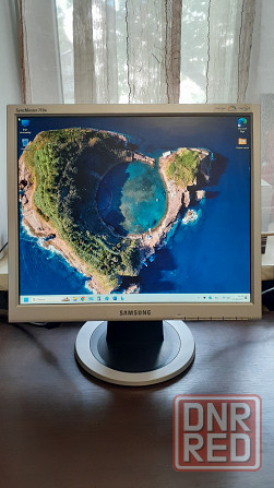 Монитор Samsung SyncMaster 710N 17 дюймов Донецк - изображение 1