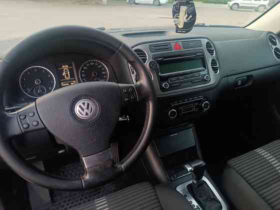 Автомобиль Volkswagen Tiguan l поколения 2.0 TSI Харцызск