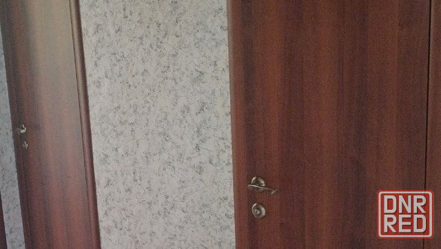 Продажа 2к кв Макеевка по Николаева ориентир Галактика 3 этаж / 3 этажного дома Автономное отопл. Макеевка - изображение 2