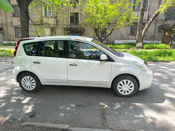 Nissan note Енакиево