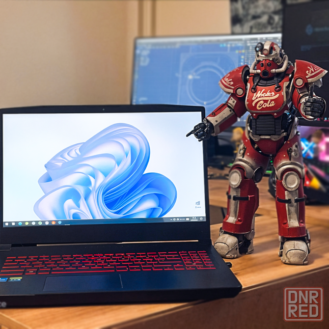 Ноутбук MSI Katana GF 66 11EU Макеевка - изображение 1