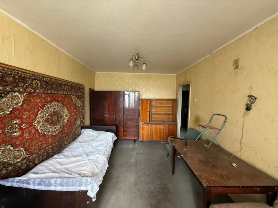 Продам 1 комнатную квартиру г. Донецк, Куйбышевский район ( ориентир жд Галактика) Донецк