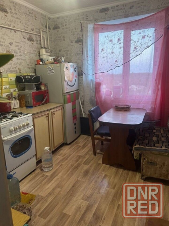 Продажа 2 комн. квартиры, Ханженкова, м-н Первомайский Макеевка - изображение 7